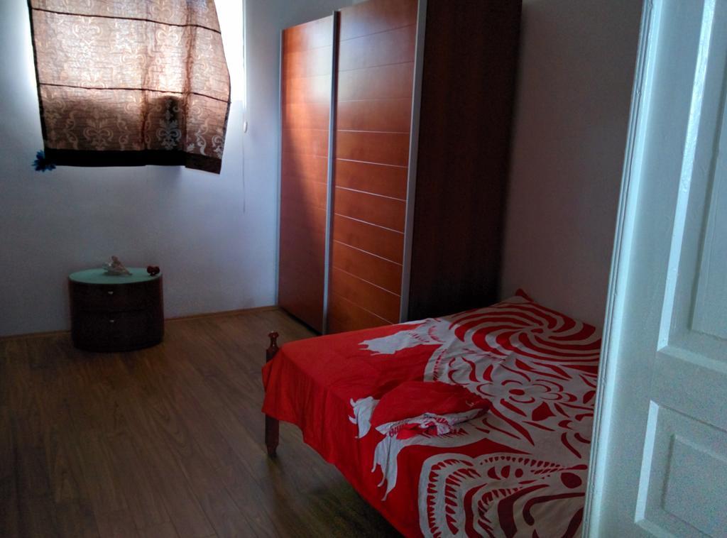 Guesthouse Natali เทลาวี ห้อง รูปภาพ