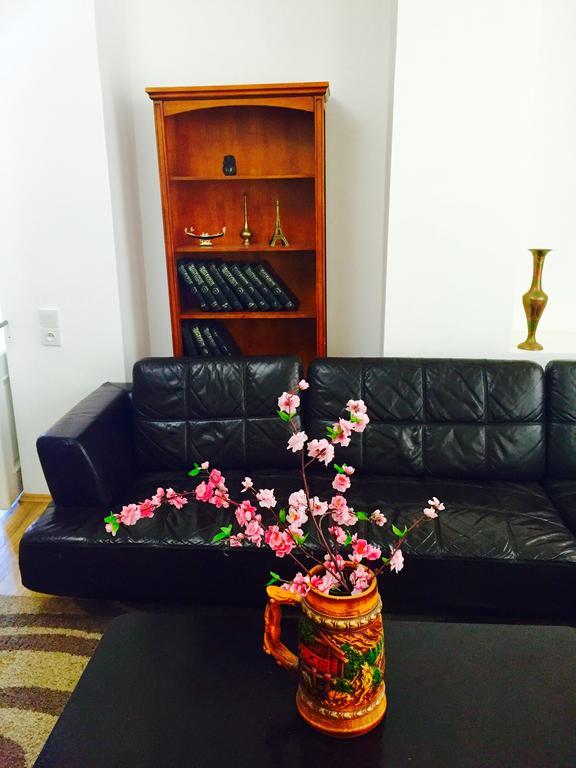Guesthouse Natali เทลาวี ภายนอก รูปภาพ